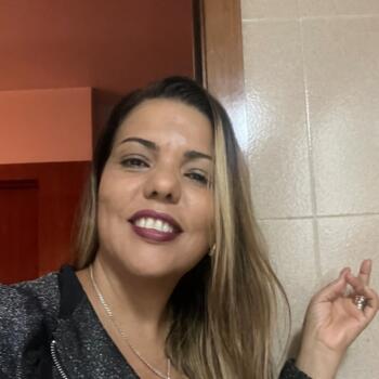 Babysitter em Vila Nova de Gaia: Marly
