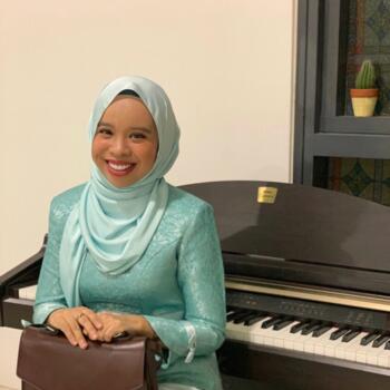 Parent Petaling Jaya: Khadijah