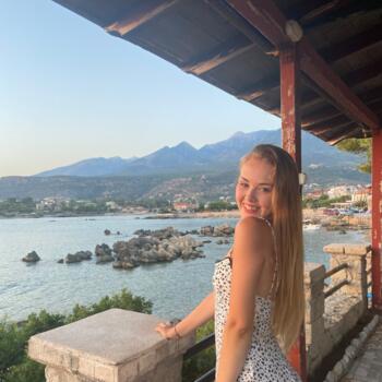 Baby-sitter in Ellinikó: Κατερινα