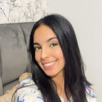 جليسة أطفال في رباط: FZahra