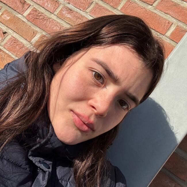 Babysitter in Charleroi: Paula