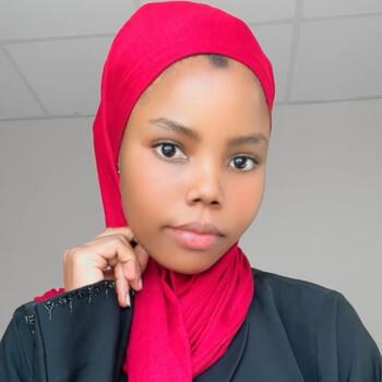 جليسة أطفال في دبي: Safinah