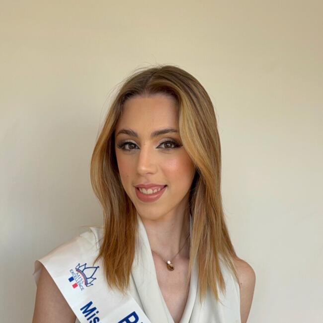 Babysitter in Villefranche-sur-Saône: Maelys