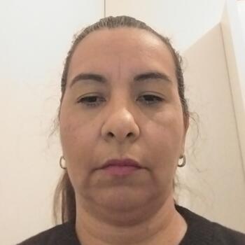 Babysitter in Campo Grande: Laura