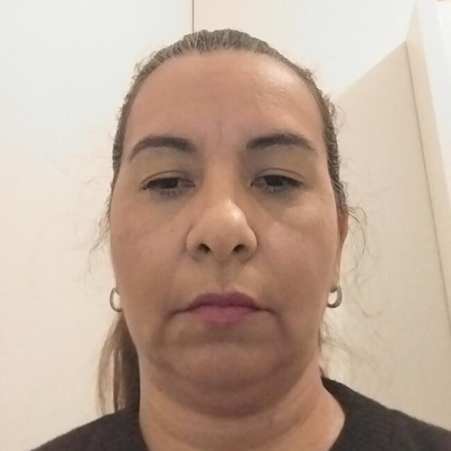 Babysitter in Campo Grande: Laura