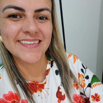 Babysitter Pelotas: Thaiane