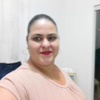 Babá em Uberaba: Kelly