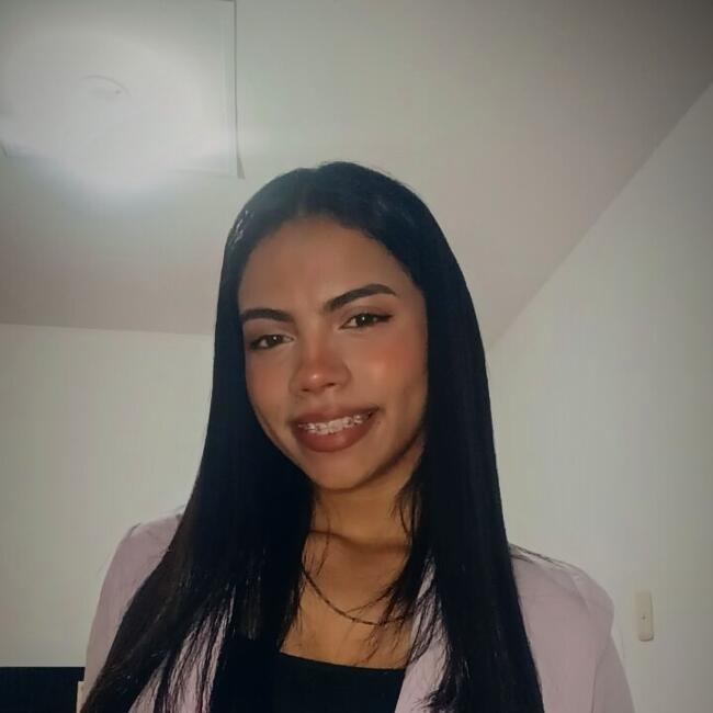 Babysitter in Piedecuesta: Osmary Gomez