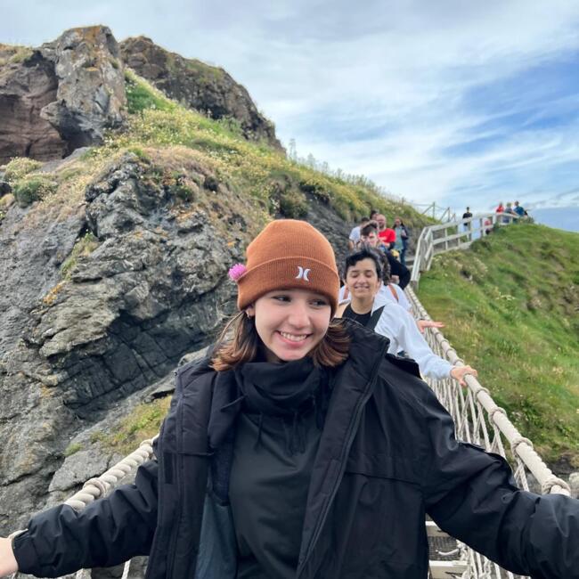 Babysitter in Cartago: Ana