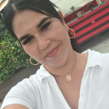 Canguro en Utrera: Yusleinys