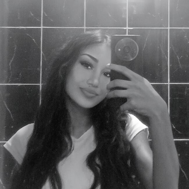 Babysitter in Leštane: Kristina