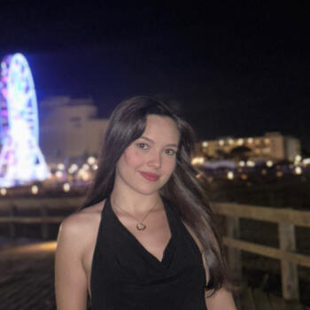 Babysitter in Porto: Daniela