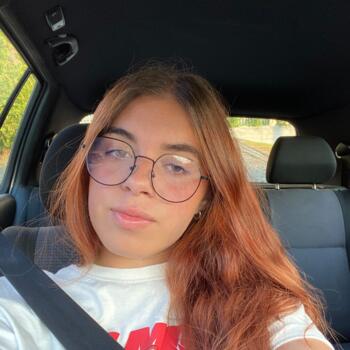 Babysitter em Santa Maria da Feira: Carina