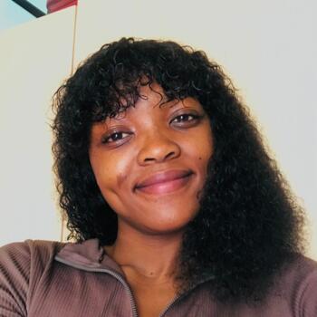 Babysitter in Cape Town: Hlumela