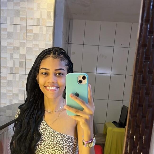 Emprego de babá em Salvador: Carolyne