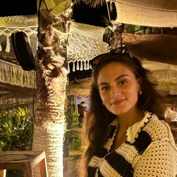 Babysitter in Evergem: Lina