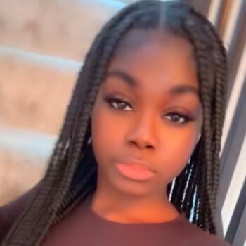 Babysitter Croydon: Renae