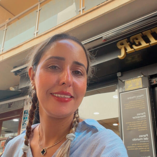 Canguro en Málaga: Jihane