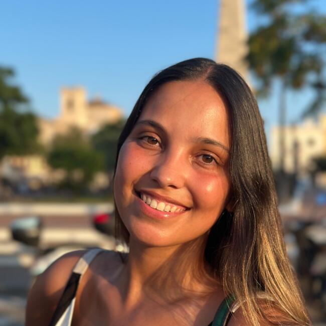 Babysitter em Costa de Caparica: Inês