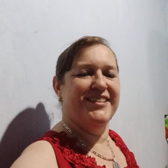 Niñera en Luque: Mirna