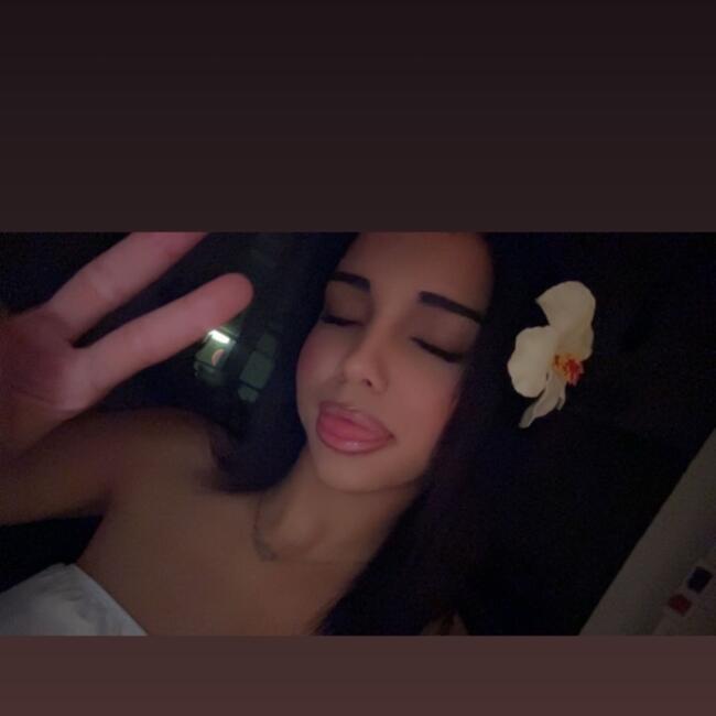 Babysitter in Martigues: Leïa