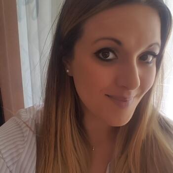 Lavoro per babysitter a Pomezia: lavoro per babysitter Claudia