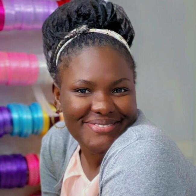 Nanny in Dorval: Tracy