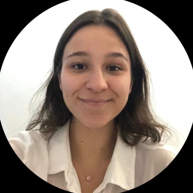 Babysitter in Libourne: Sofia