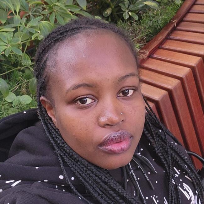 Babysitter in Doha: Margaret