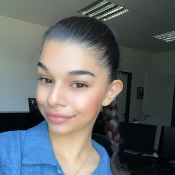 Babysitter in Freiburg im Breisgau: Aishe