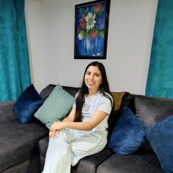 Niñera en Cali: Maria de los Angeles Corrales