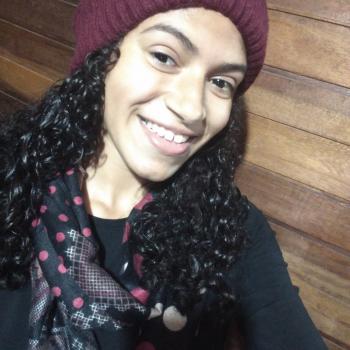 Babá Esteio: Giulia