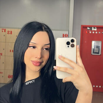 Niñera en Floridablanca: Selena