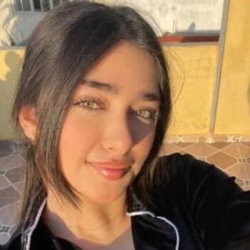 Babysitter in Nice: Sara