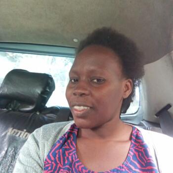 Nanny in Sopela: Anyibo