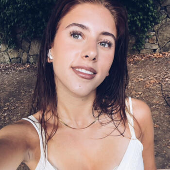 Babysitter Naarden: Juno