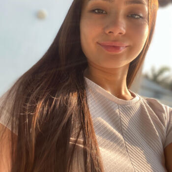 Babysitter in Bragança Paulista: Sofia Akihoshi