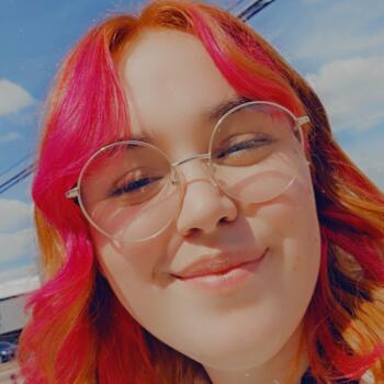 Babysitter in Arlington: Alexis