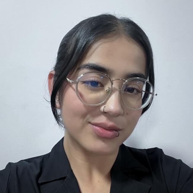 Babysitter in Manizales: Valentina