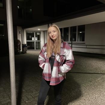 Babysitter in Kassel: Alina
