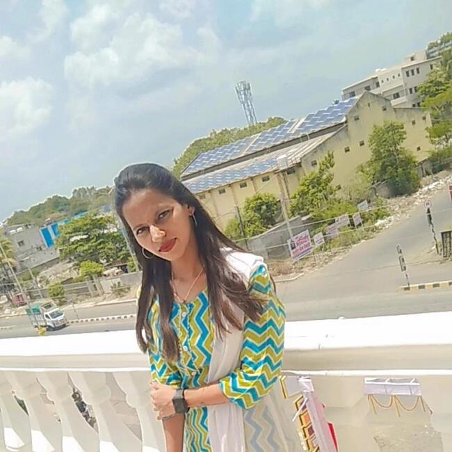 Babysitter in Pune: Vaishnavi