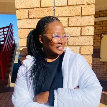 Babysitter in East London: Lukhanyo