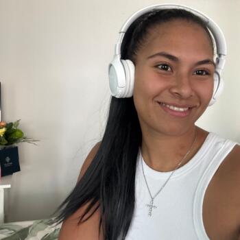 Babysitting job in Gold Coast: babysitting job Shayla