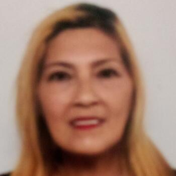 Babysitter in Caracas: Leida
