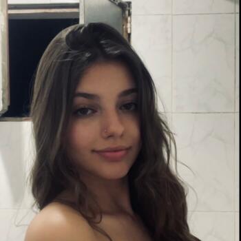 Babysitter in Vila Nova de Gaia: Eleonor