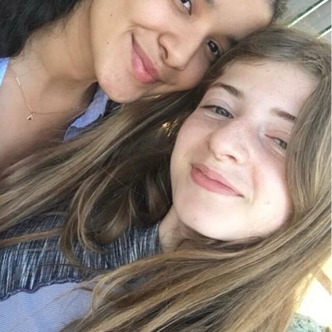 Babysitter in Paris: Lana