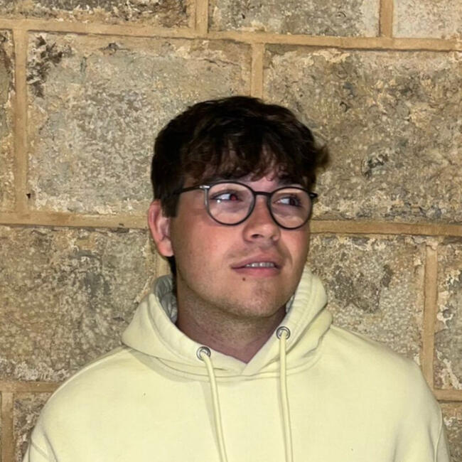 Canguro en Castellón de la Plana: Alberto