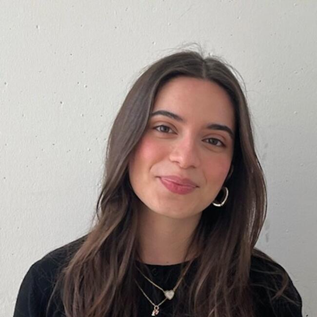 Babysitter in Zurich: Edona
