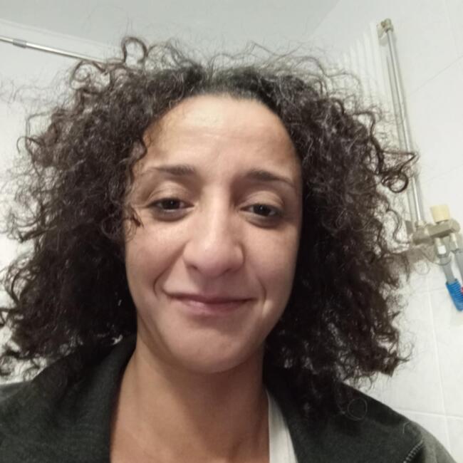 Babysitter στην περιοχή Ίλιον: Ριαμ