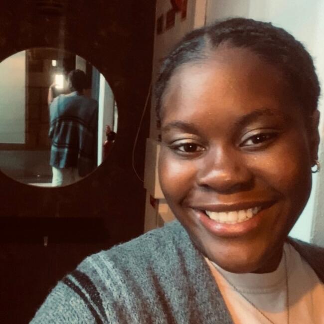 Babysitter in Corroios: MasteliaGarcia